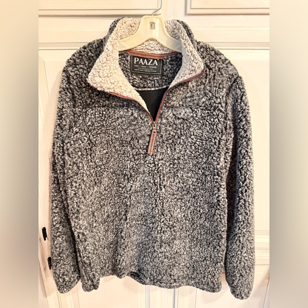Men’s 1/4 zip Sherpa pullover size Medium